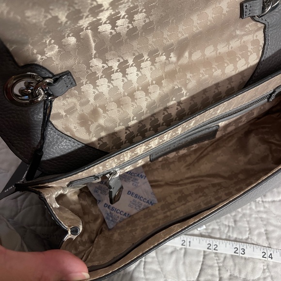 Shoulder bag - Picture 7 of 9